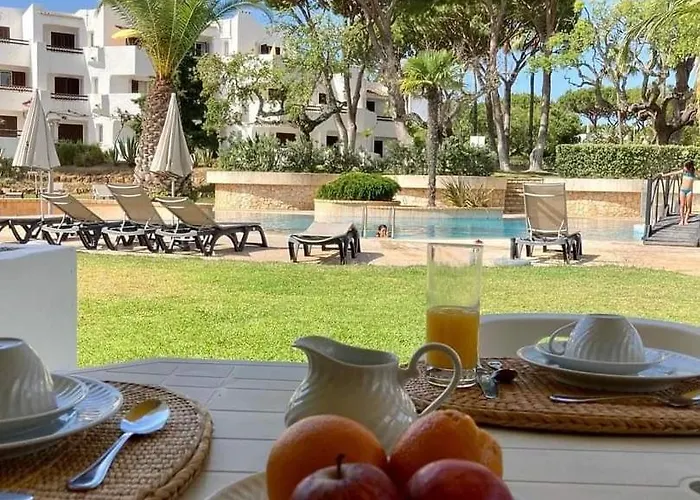 - Casa Balaia Feriehus Albufeira