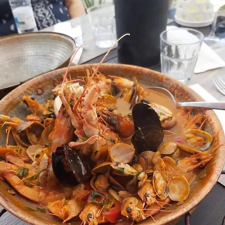 - Casa Balaia 펜션 알부페이라
